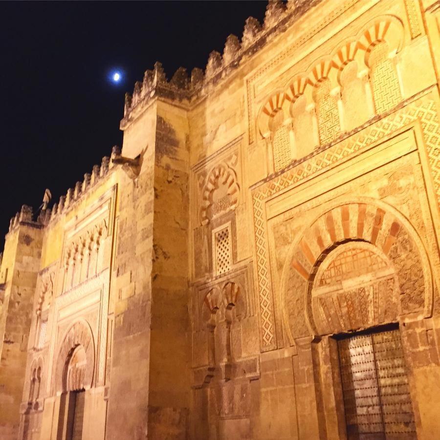 Entre 2 Mezquitas Cordoba Exterior photo